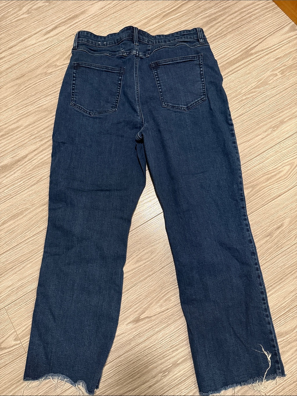 R Jeans - Picture 9 of 9